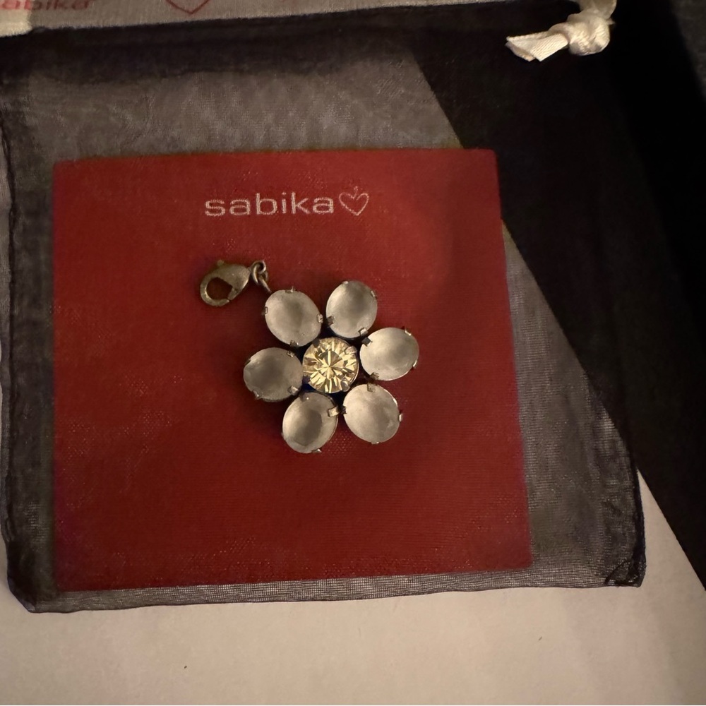 Sabika Smoky Gray with  Gold Floral Necklace